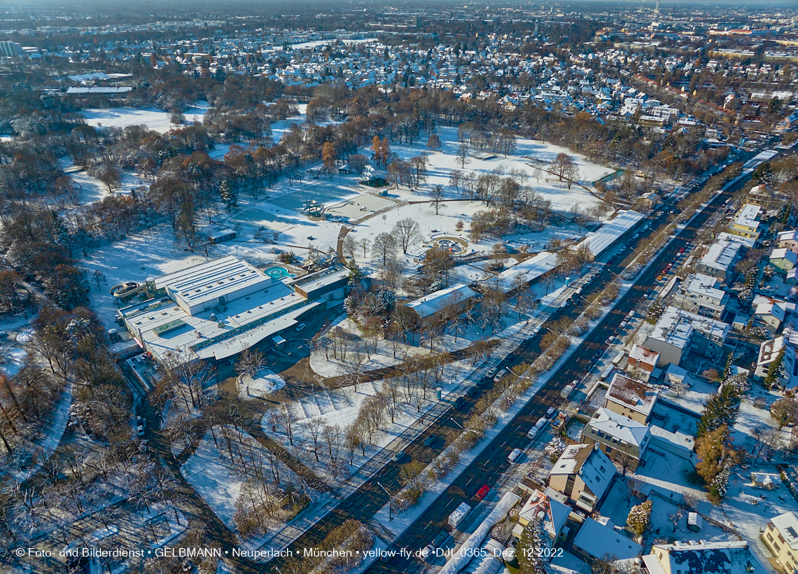 12.12.2022 -  Ostparksee mit Umgebung in Neuperlach